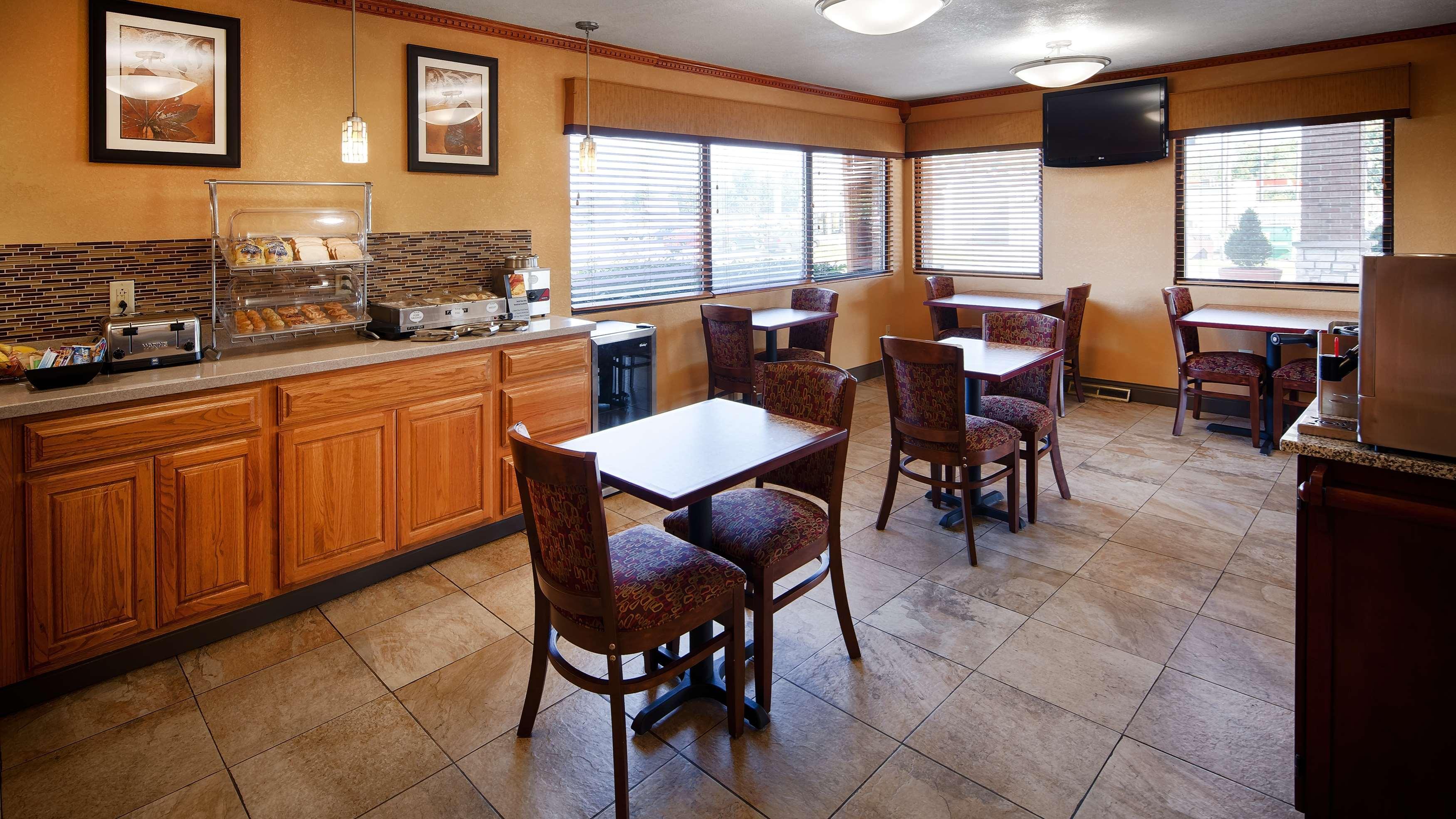马丁斯维尔贝斯特韦斯特酒店 Martinsville 外观 照片